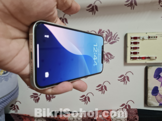 I phone 12 (256) gb